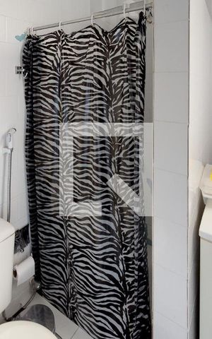 Casa à venda com 240m², 5 quartos e 1 vaga