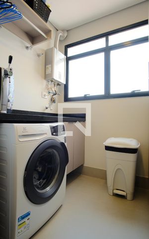 Apartamento à venda com 70m², 3 quartos e 1 vagaÁrea de Serviço