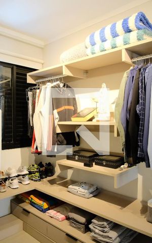 Apartamento à venda com 70m², 3 quartos e 1 vagaCloset da suíte