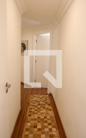 Apartamento à venda com 118m², 4 quartos e 3 vagasCorredor