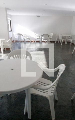 Apartamento à venda com 118m², 4 quartos e 3 vagasÁrea comum - Salão de festas