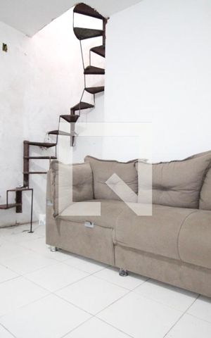 Casa para alugar com 40m², 1 quarto e sem vaga Casa para alugar com 40m², 1 quarto e sem vagaSala/Cozinha