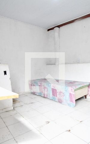 Casa para alugar com 40m², 1 quarto e sem vaga Casa para alugar com 40m², 1 quarto e sem vagaQuarto