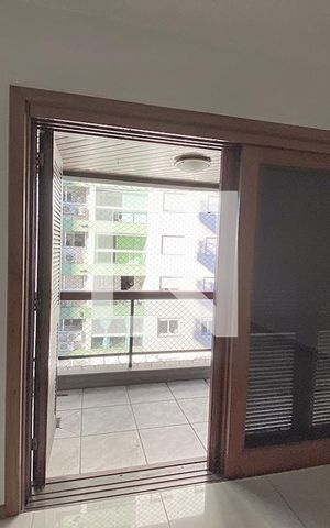 Apartamento para alugar com 86m², 3 quartos e 1 vagaSuíte