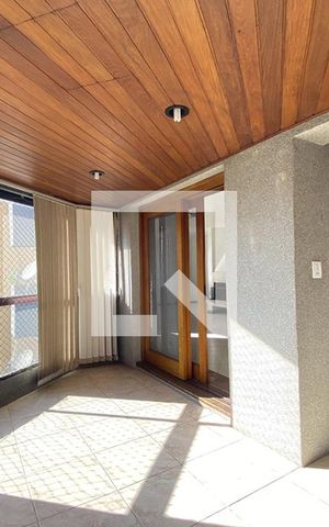 Apartamento para alugar com 86m², 3 quartos e 1 vagaVaranda