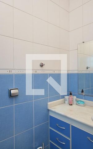 Casa à venda com 980m², 3 quartos e 7 vagasBanheiro da Suíte 2