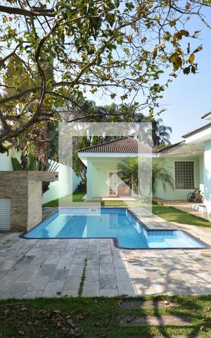 Casa à venda com 980m², 3 quartos e 7 vagasQuintal