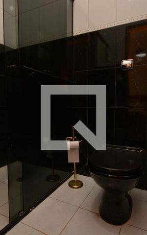 Casa à venda com 980m², 3 quartos e 7 vagasBanheiro da Suíte 3