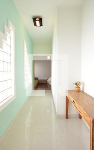 Casa à venda com 980m², 3 quartos e 7 vagasCorredor