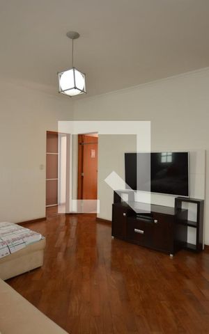 Casa à venda com 980m², 3 quartos e 7 vagasSala TV