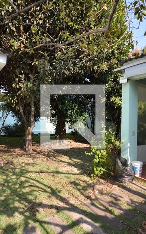Casa à venda com 980m², 3 quartos e 7 vagasQuintal