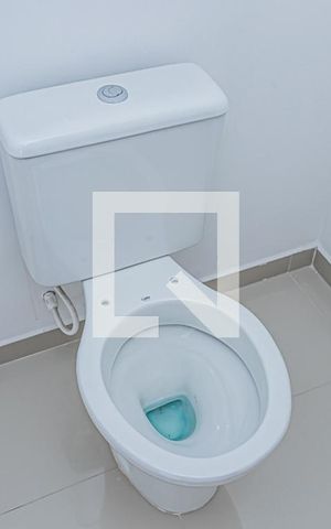 Casa à venda com 99m², 2 quartos e 3 vagas Casa à venda com 99m², 2 quartos e 3 vagasLavabo