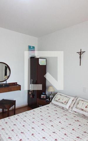 Casa à venda com 202m², 3 quartos e 2 vagasQuarto 1 - Suíte