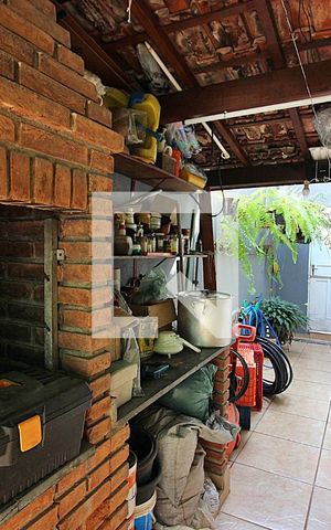 Casa à venda com 202m², 3 quartos e 2 vagasChurrasqueira