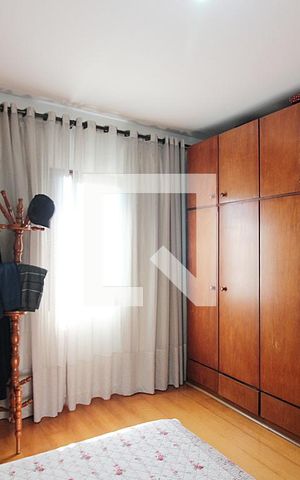 Casa à venda com 202m², 3 quartos e 2 vagasQuarto 1 - Suíte