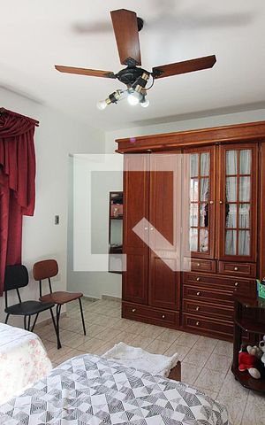 Casa à venda com 202m², 3 quartos e 2 vagasQuarto 3 - Suíte