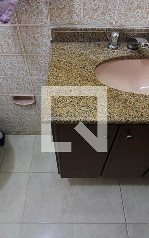 Casa à venda com 202m², 3 quartos e 2 vagasBanheiro Social 1