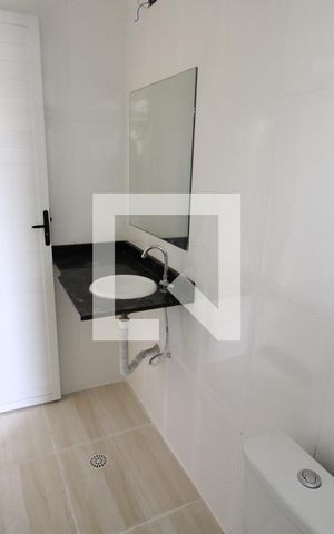 Apartamento para alugar com 100m², 2 quartos e 1 vagaQuarto 2 - Banheiro