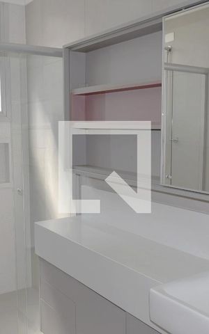 Apartamento à venda com 304m², 4 quartos e 3 vagasBanheiro quartos 1 e 2