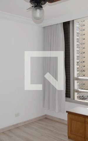 Apartamento à venda com 304m², 4 quartos e 3 vagasQuarto 2
