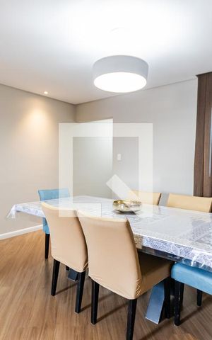 Casa à venda com 250m², 3 quartos e 4 vagasSala