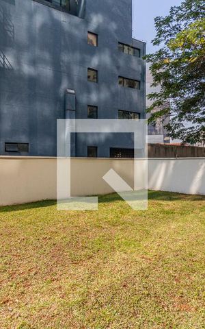 Apartamento para alugar com 104m², 1 quarto e 1 vagaVista