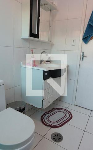 Casa à venda com 220m², 4 quartos e 4 vagasBanheiro Social