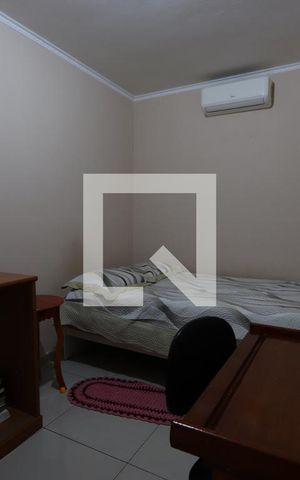 Casa à venda com 220m², 4 quartos e 4 vagasQuarto 3