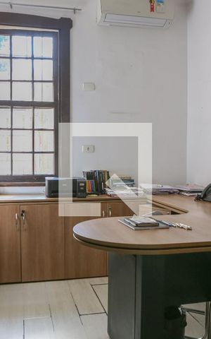 Casa à venda com 520m², 6 quartos e 16 vagas Casa à venda com 520m², 6 quartos e 16 vagasEscritório/Quarto 2
