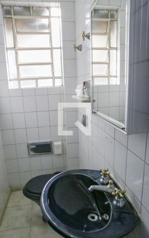 Casa à venda com 520m², 6 quartos e 16 vagas Casa à venda com 520m², 6 quartos e 16 vagasLavabo 3