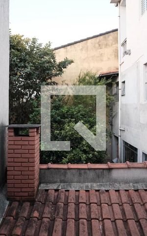 Casa à venda com 110m², 2 quartos e 1 vaga Casa à venda com 110m², 2 quartos e 1 vagaVista