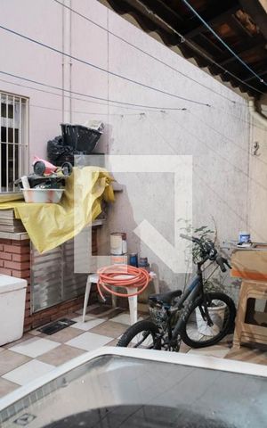 Casa à venda com 110m², 2 quartos e 1 vaga Casa à venda com 110m², 2 quartos e 1 vagaÁrea de serviço