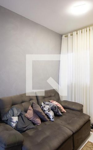Apartamento à venda com 40m², 2 quartos e sem vaga Apartamento à venda com 40m², 2 quartos e sem vagaSala