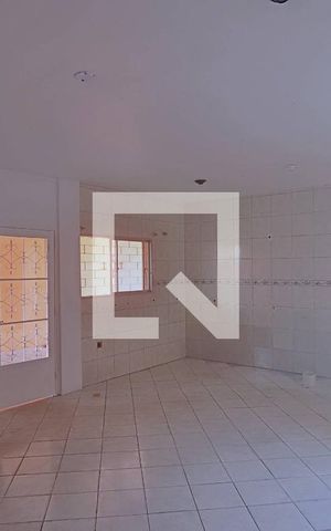 Casa à venda com 315m², 3 quartos e 4 vagas Casa à venda com 315m², 3 quartos e 4 vagasCozinha