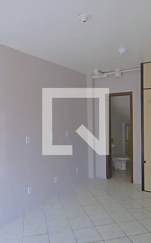Casa à venda com 315m², 3 quartos e 4 vagas Casa à venda com 315m², 3 quartos e 4 vagasSala