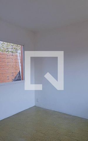 Casa à venda com 315m², 3 quartos e 4 vagas Casa à venda com 315m², 3 quartos e 4 vagasQuarto 2