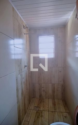 Casa à venda com 315m², 3 quartos e 4 vagas Casa à venda com 315m², 3 quartos e 4 vagasBanheiro de Serviço