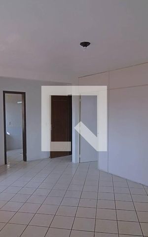 Casa à venda com 315m², 3 quartos e 4 vagas Casa à venda com 315m², 3 quartos e 4 vagasSuíte