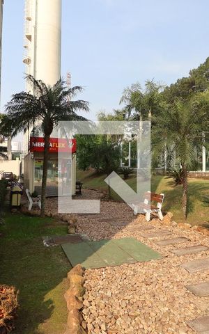 Apartamento para alugar com 42m², 2 quartos e 1 vagaMercado
