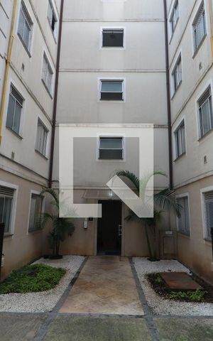 Apartamento para alugar com 42m², 2 quartos e 1 vagaFachada do bloco