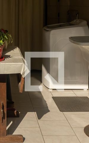 Casa de condomínio à venda com 140m², 3 quartos e 1 vaga Casa de condomínio à venda com 140m², 3 quartos e 1 vagaÁrea de Serviço