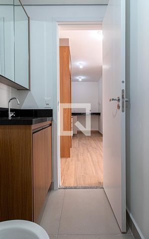 Apartamento para alugar com 37m², 2 quartos e sem vaga Apartamento para alugar com 37m², 2 quartos e sem vagabanheiro social_4