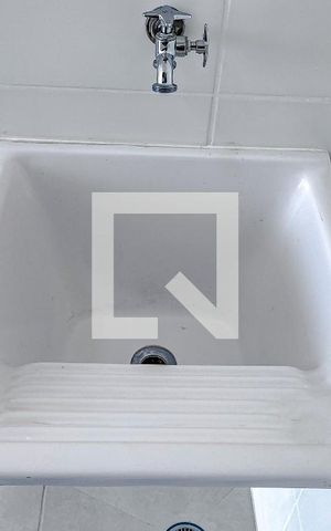 Apartamento à venda com 27m², 1 quarto e sem vagaÁrea de Serviço