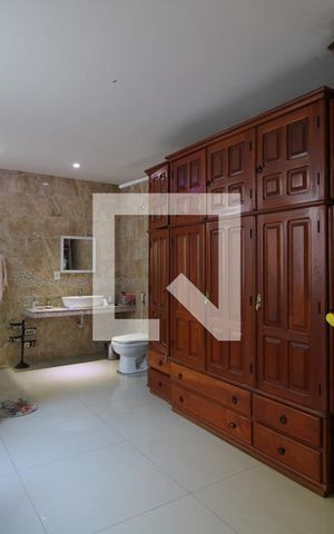 Casa de condomínio à venda com 350m², 3 quartos e sem vagaQuarto 1 - Banheiro da Suíte