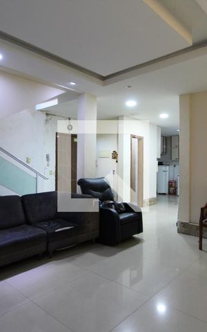 Casa de condomínio à venda com 350m², 3 quartos e sem vagaSala de TV