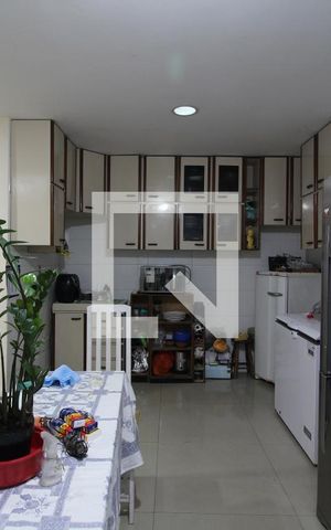 Casa de condomínio à venda com 350m², 3 quartos e sem vagaCozinha