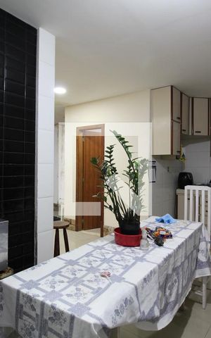 Casa de condomínio à venda com 350m², 3 quartos e sem vagaCozinha