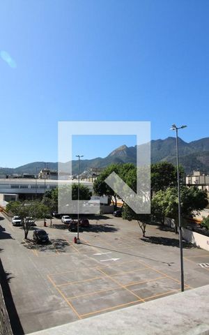 Casa de condomínio à venda com 350m², 3 quartos e sem vagaVista do Terraço