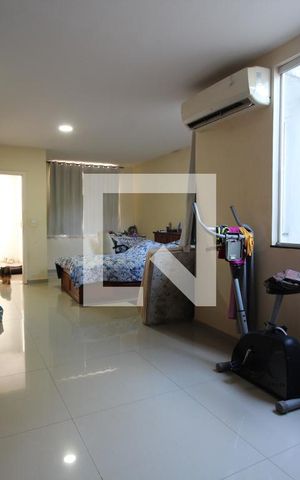 Casa de condomínio à venda com 350m², 3 quartos e sem vagaQuarto 1 - Suíte