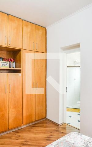Casa à venda com 214m², 2 quartos e 1 vagaSuíte 2